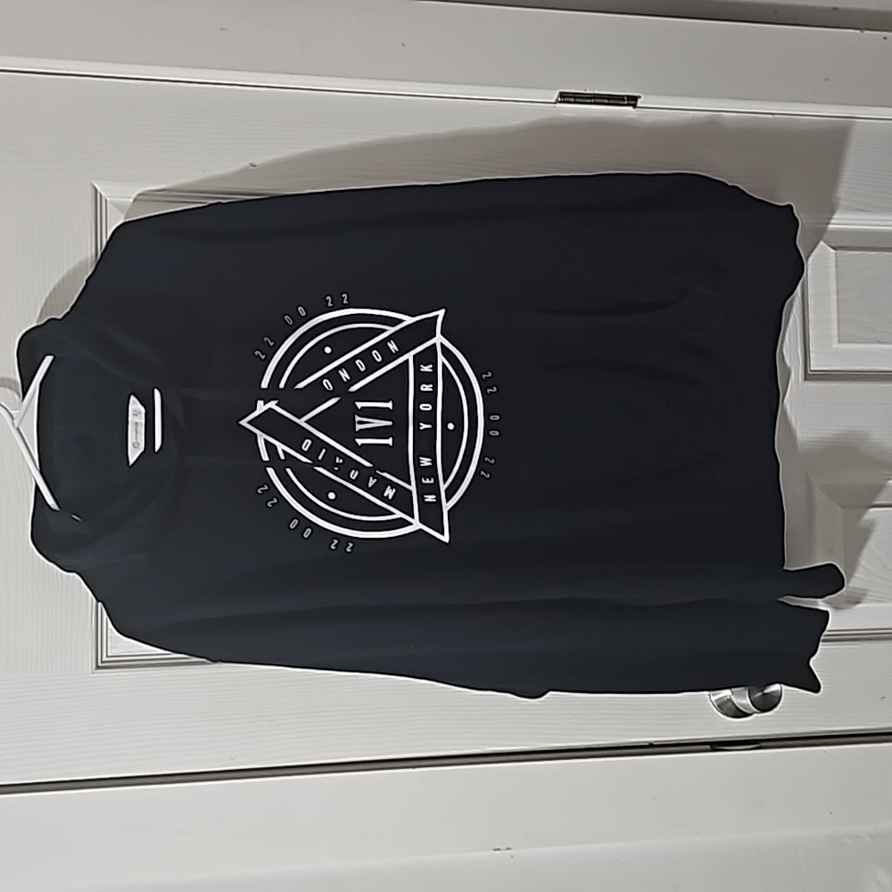 Like new hoodie worn one time.